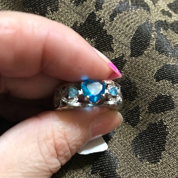 SOLD! Heart Aquamarine Ring 925 Sterling Silver - Picture 3 of 7